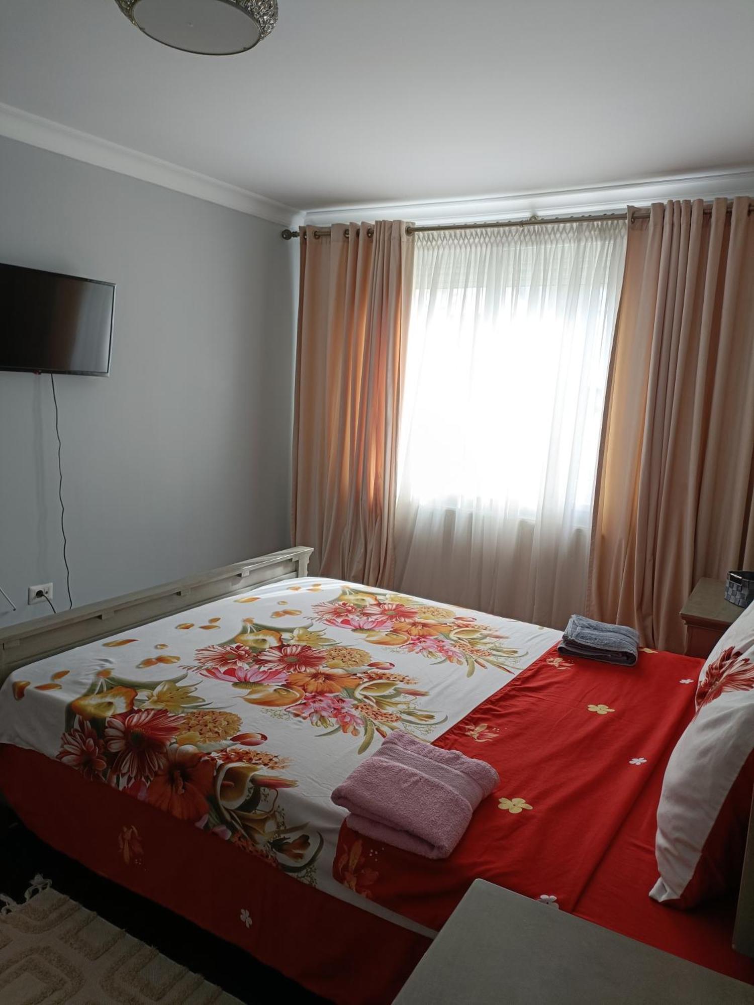 Residence Manu 티르구 네암트 외부 사진